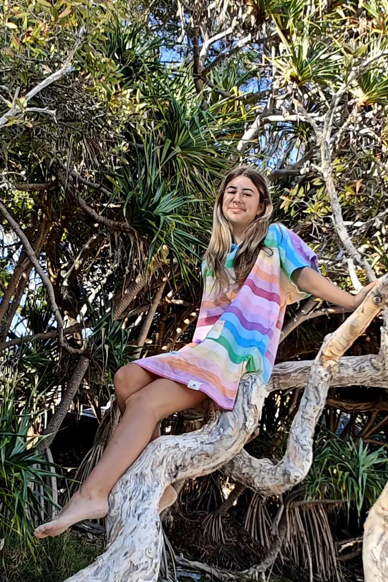 Cotton Beach Poncho - Rainbow Bright - Sumavi